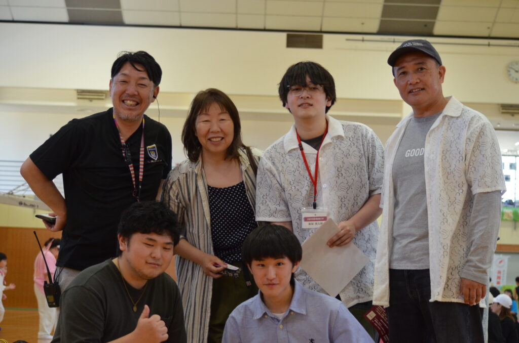 「こどもの日」に願う、差別のない未来。千代田町で『湯あみ着』が伝えた“誰もが楽しめる温泉文化”